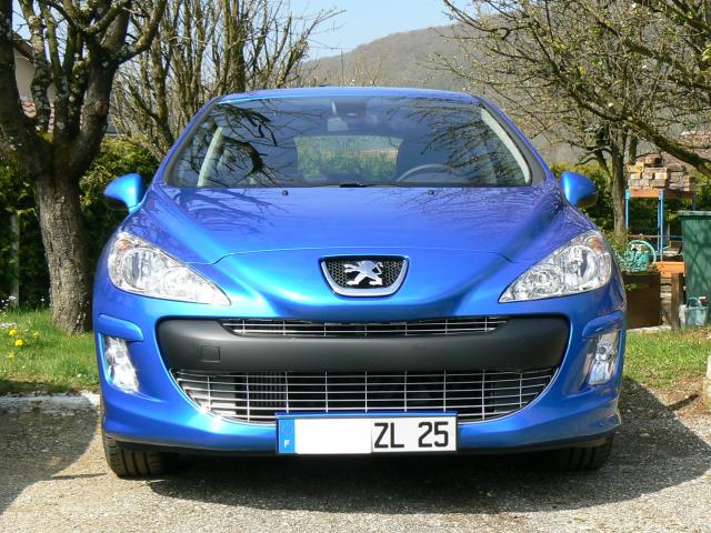 http://www.forum-peugeot.com/Forum/mesimages/22136/308 010.jpg